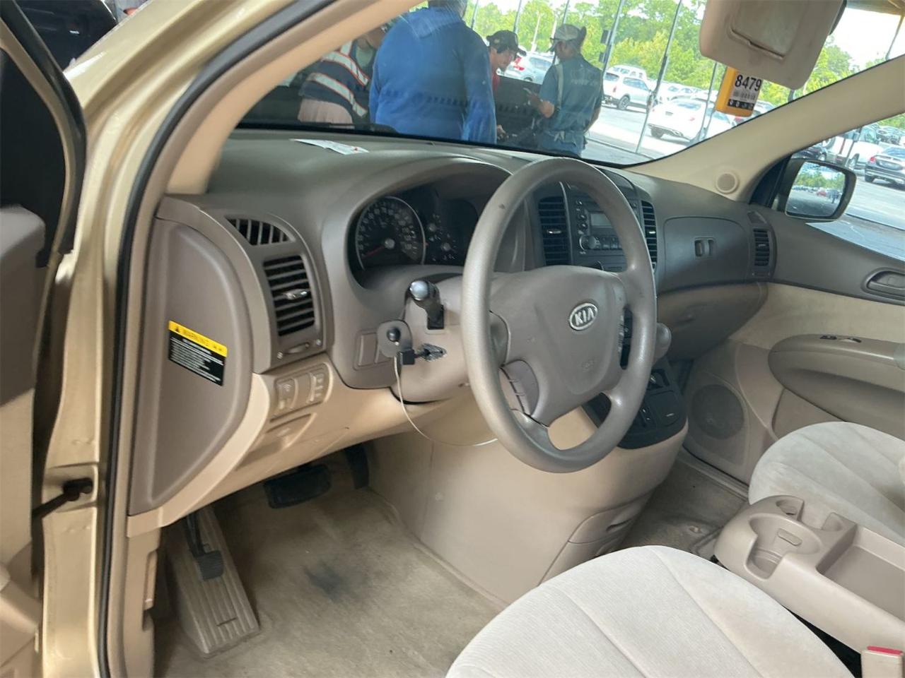 Kia Sedona  2006