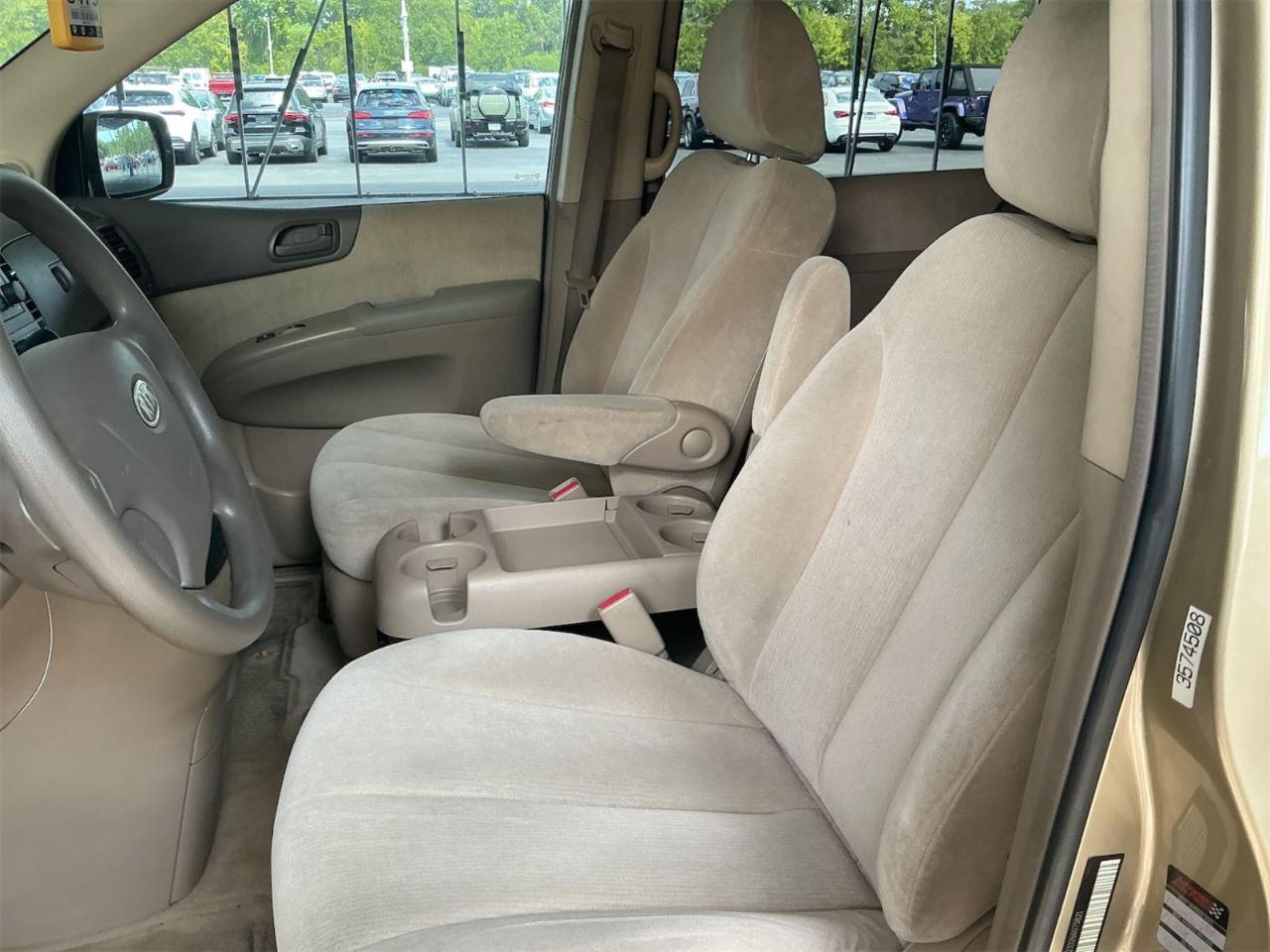 Kia Sedona  2006