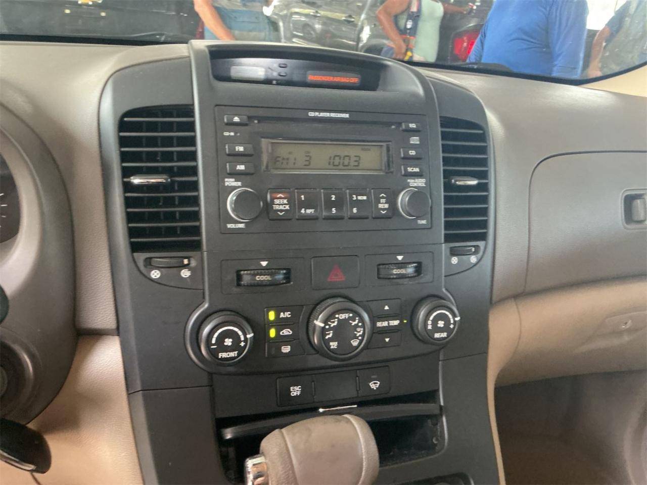 Kia Sedona  2006