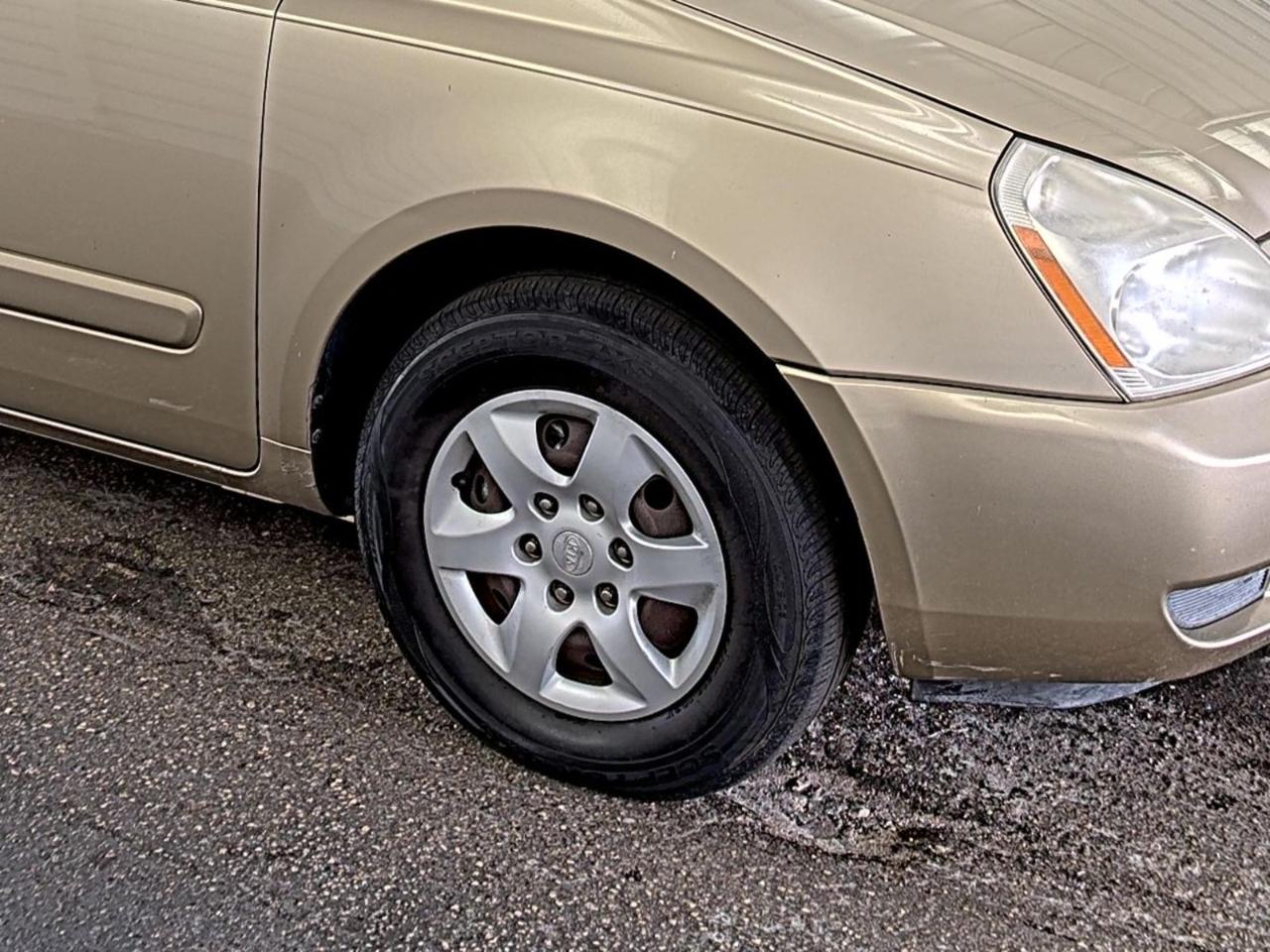 Kia Sedona  2006