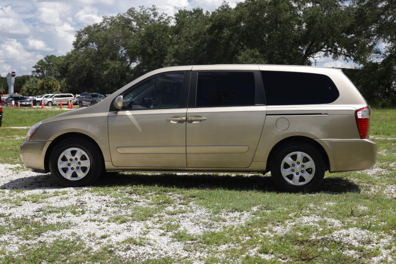 Kia Sedona  2006