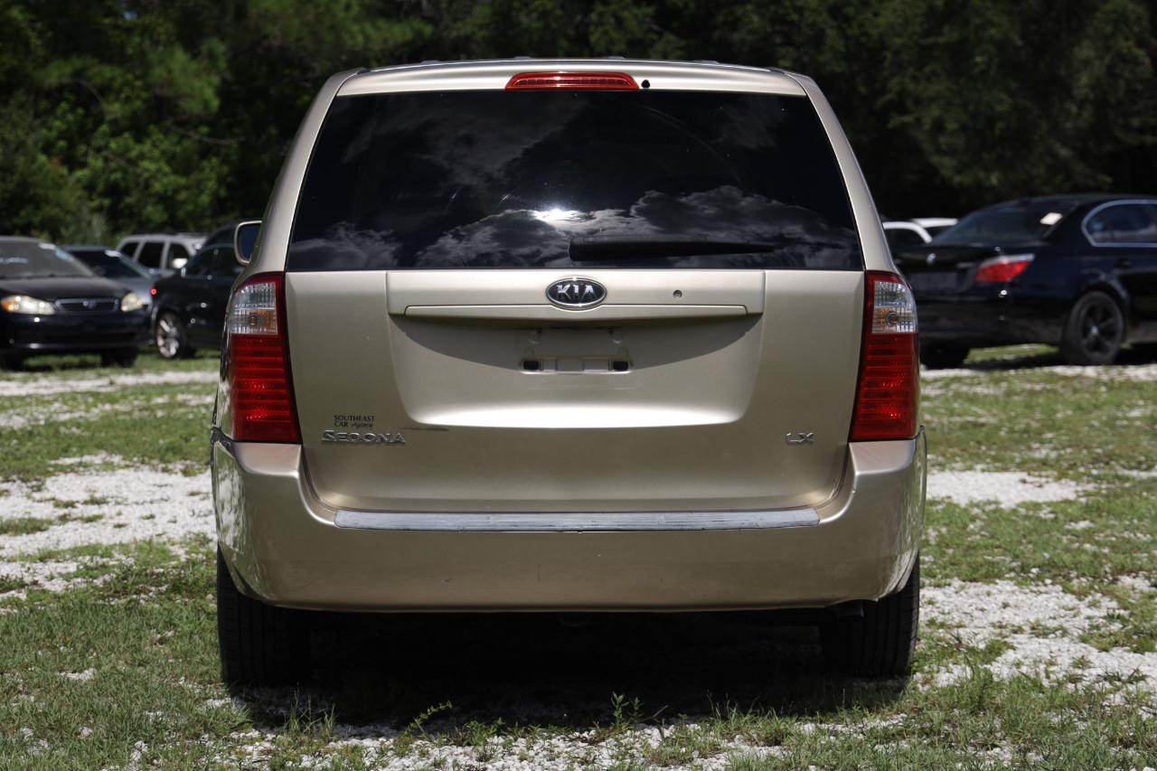 Kia Sedona  2006