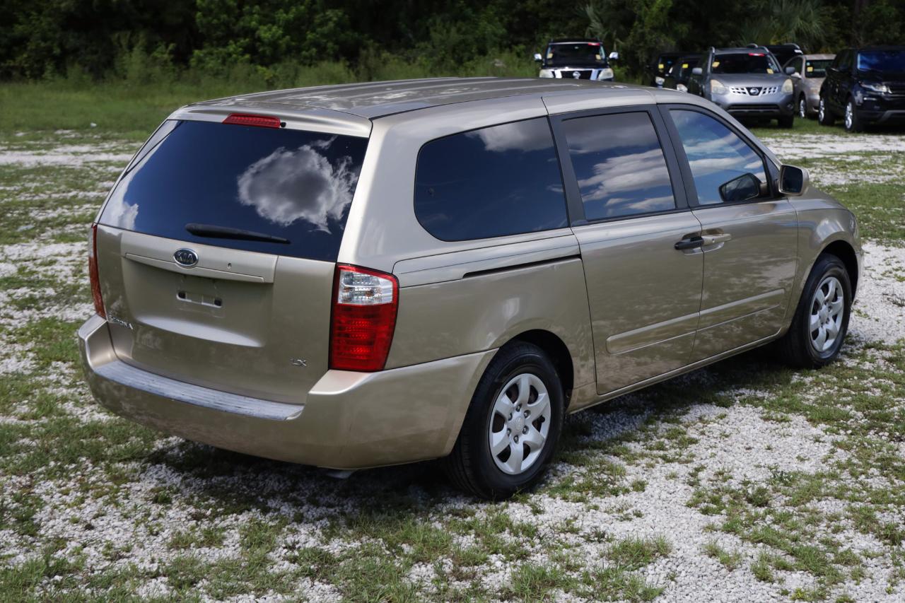 Kia Sedona  2006