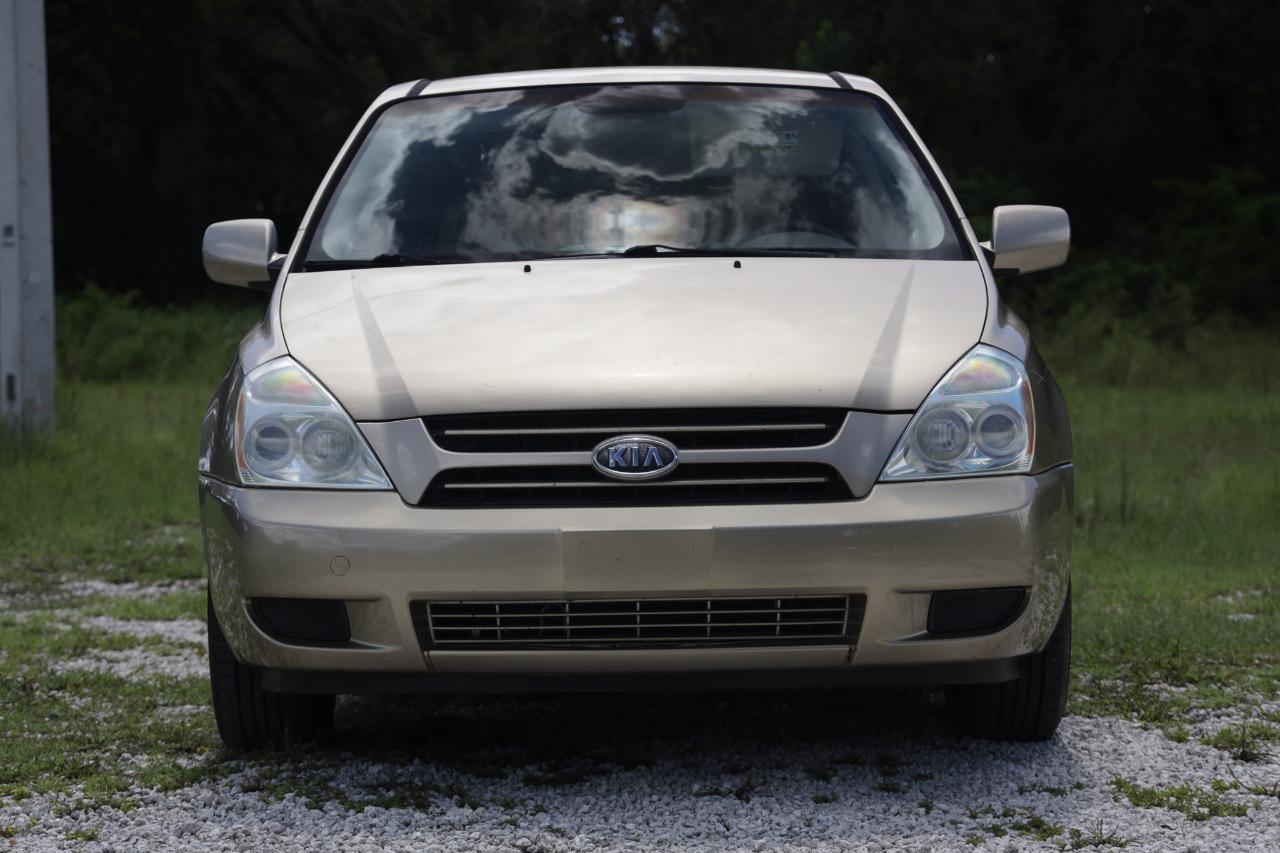 Kia Sedona  2006