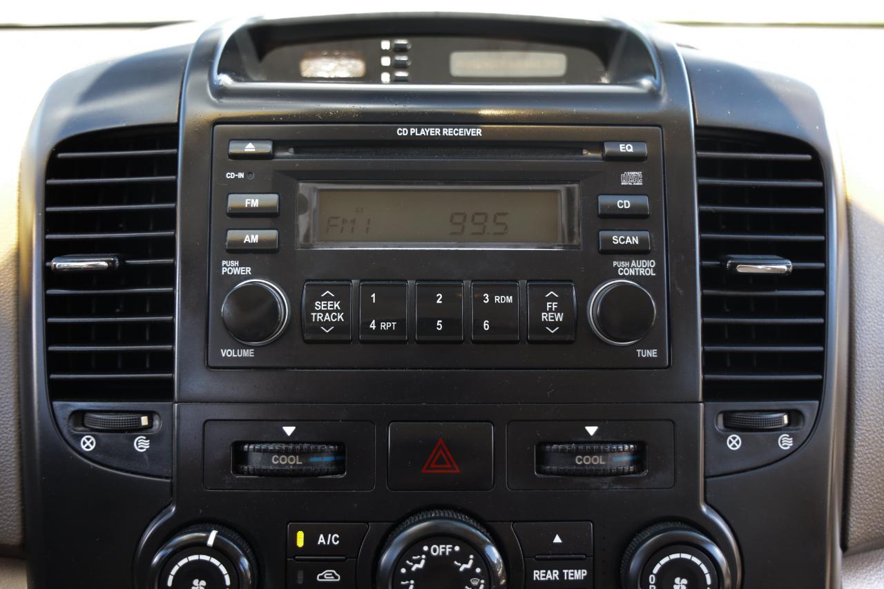 Kia Sedona  2006