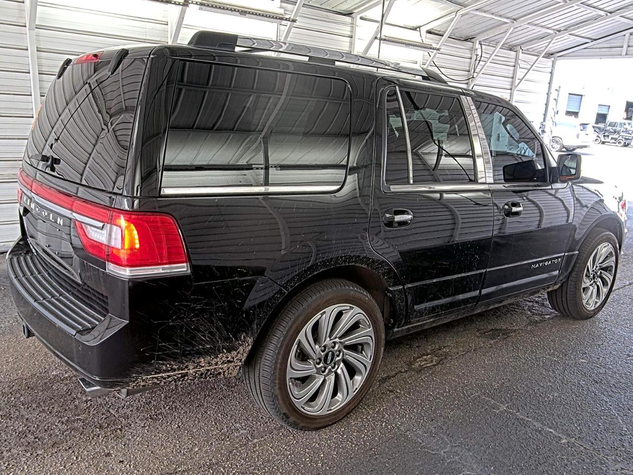 Lincoln Navigator  2017