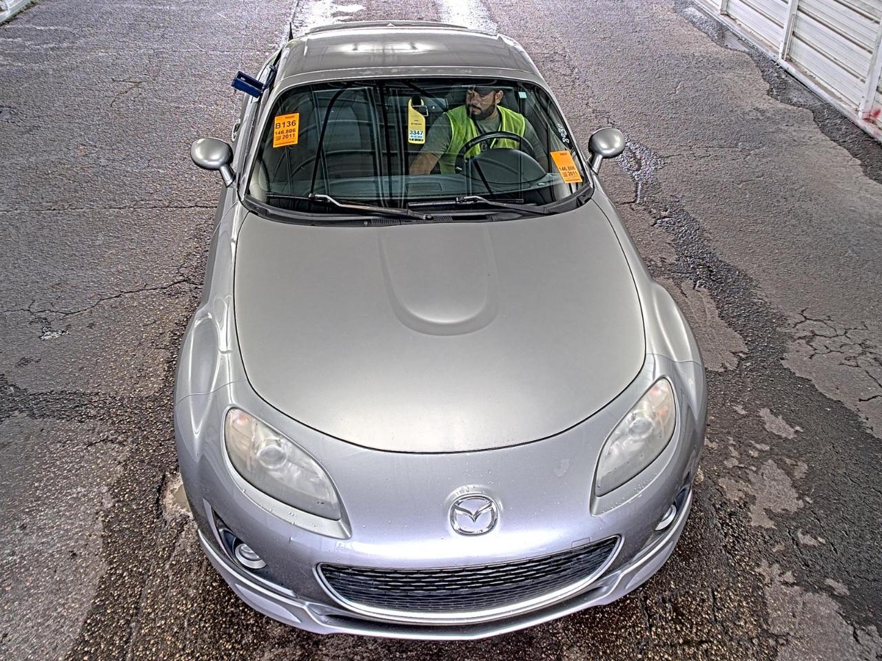 Mazda MX-5 Miata  2011