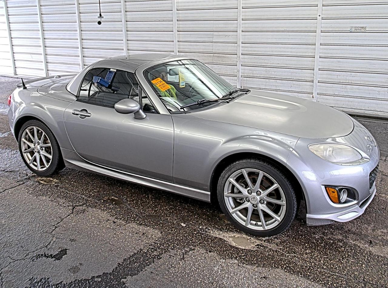 Mazda MX-5 Miata  2011