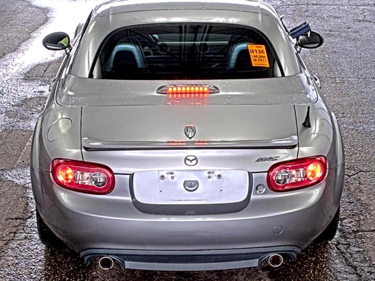 Mazda MX-5 Miata  2011