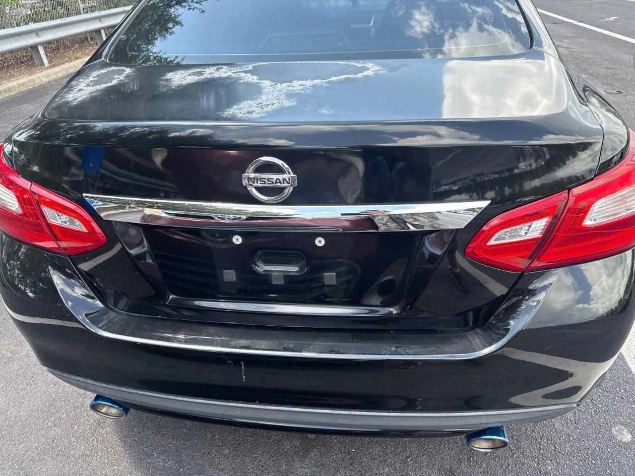 Nissan Altima  2016