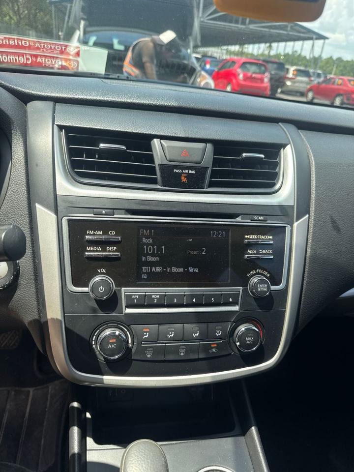 Nissan Altima  2016