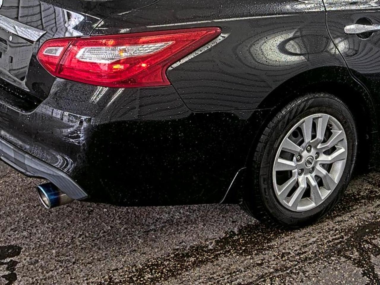 Nissan Altima  2016