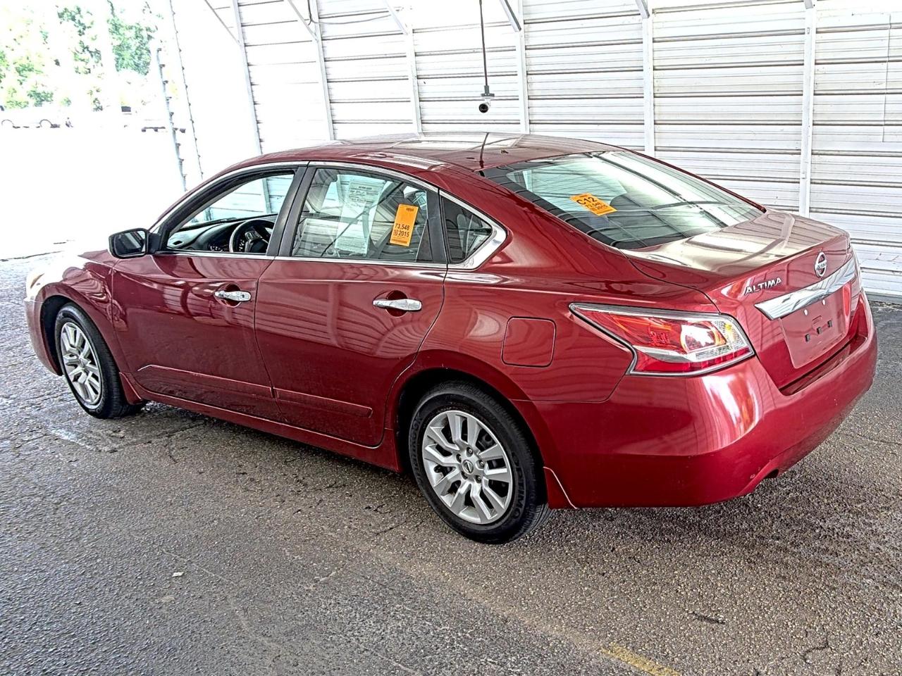 Nissan Altima  2015