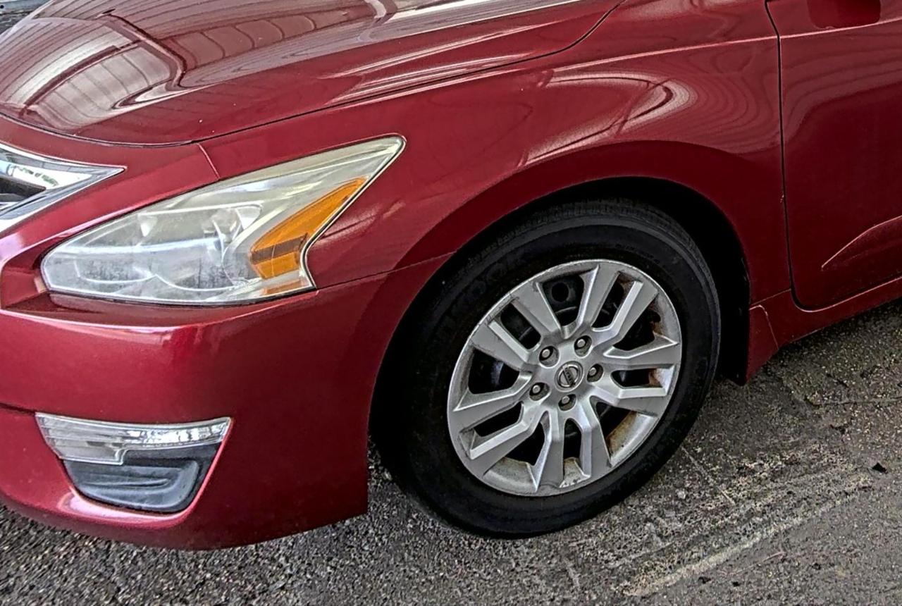 Nissan Altima  2015
