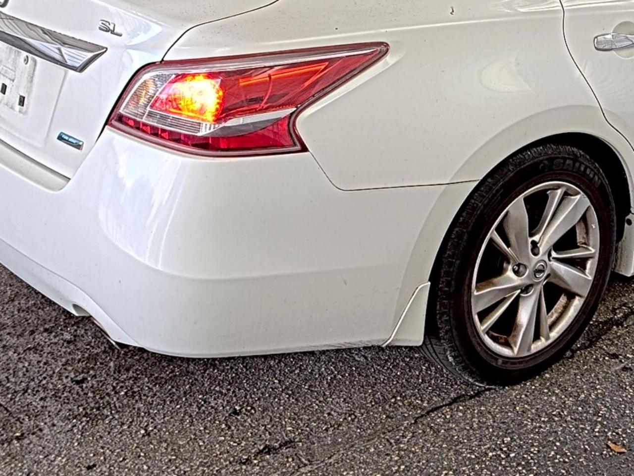 Nissan Altima  2013
