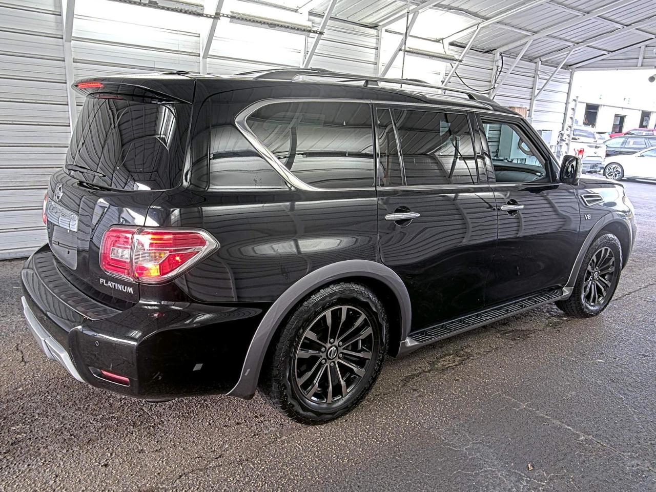 Nissan Armada  2017