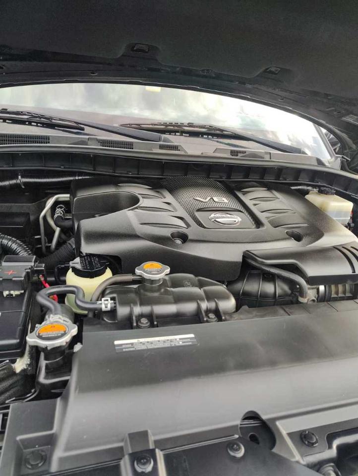Nissan Armada  2017