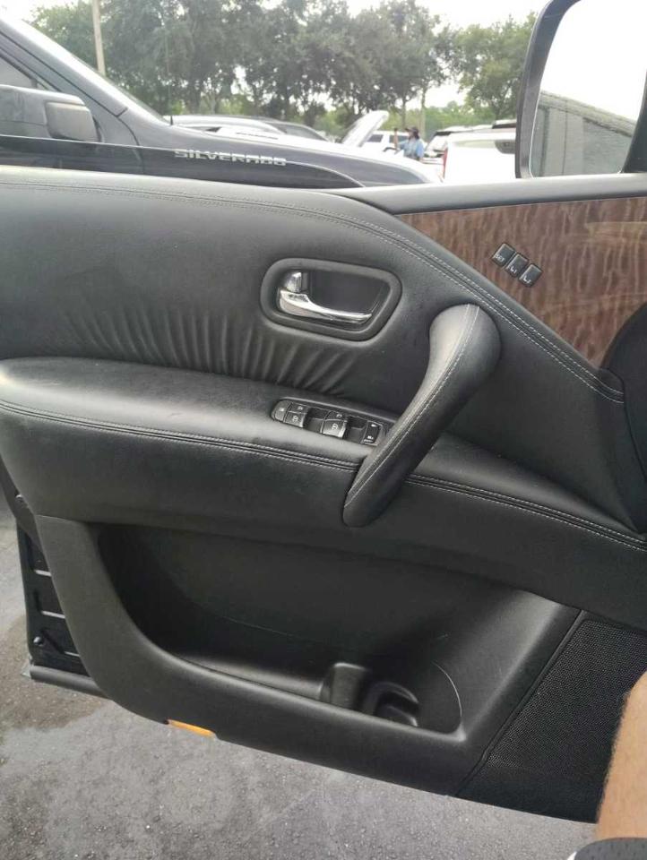 Nissan Armada  2017