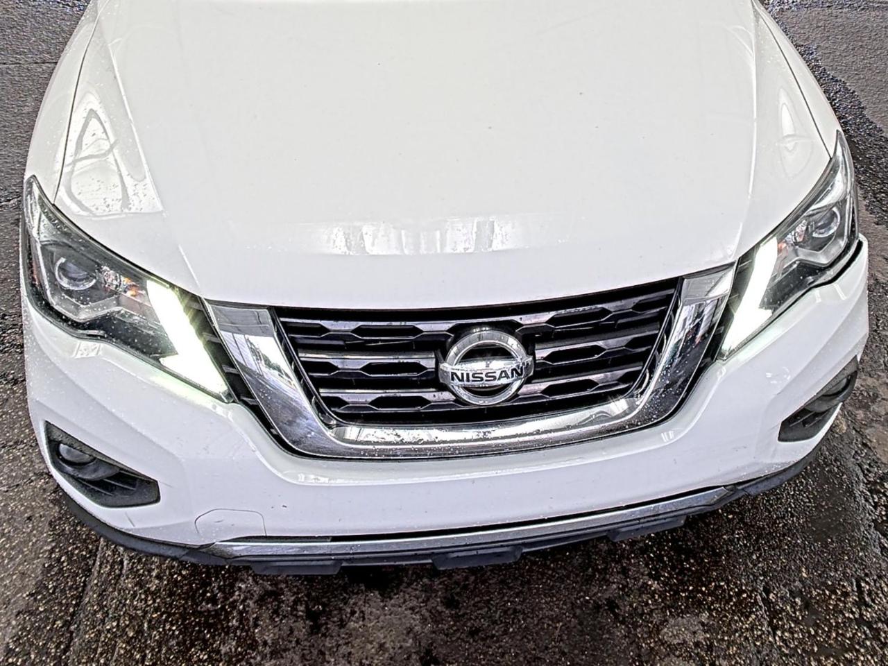 Nissan Pathfinder  2018