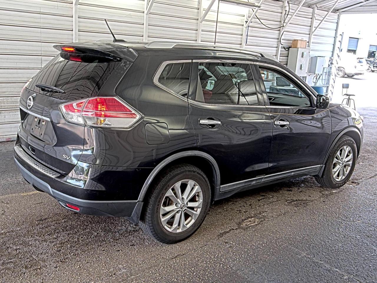 Nissan Rogue  2016