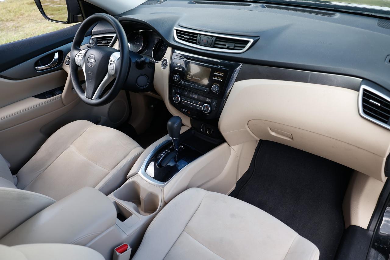 Nissan Rogue  2016