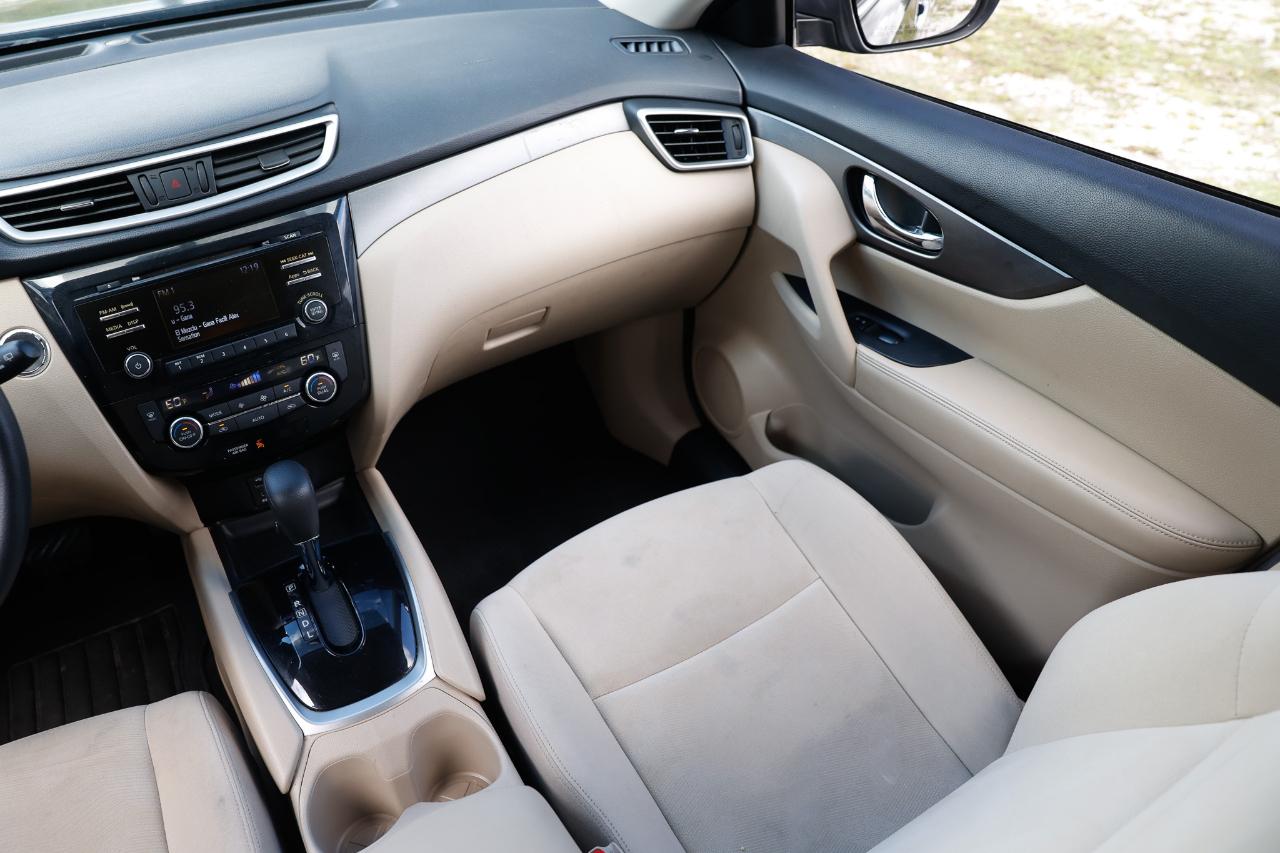 Nissan Rogue  2016