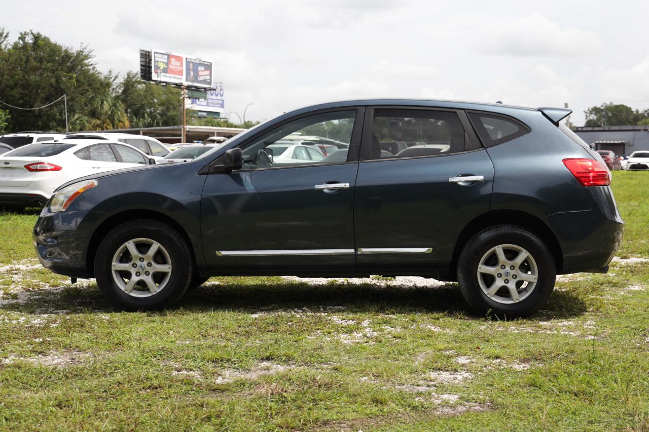 Nissan Rogue  2013
