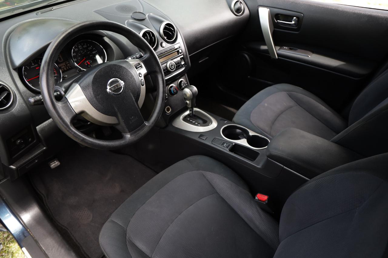 Nissan Rogue  2013