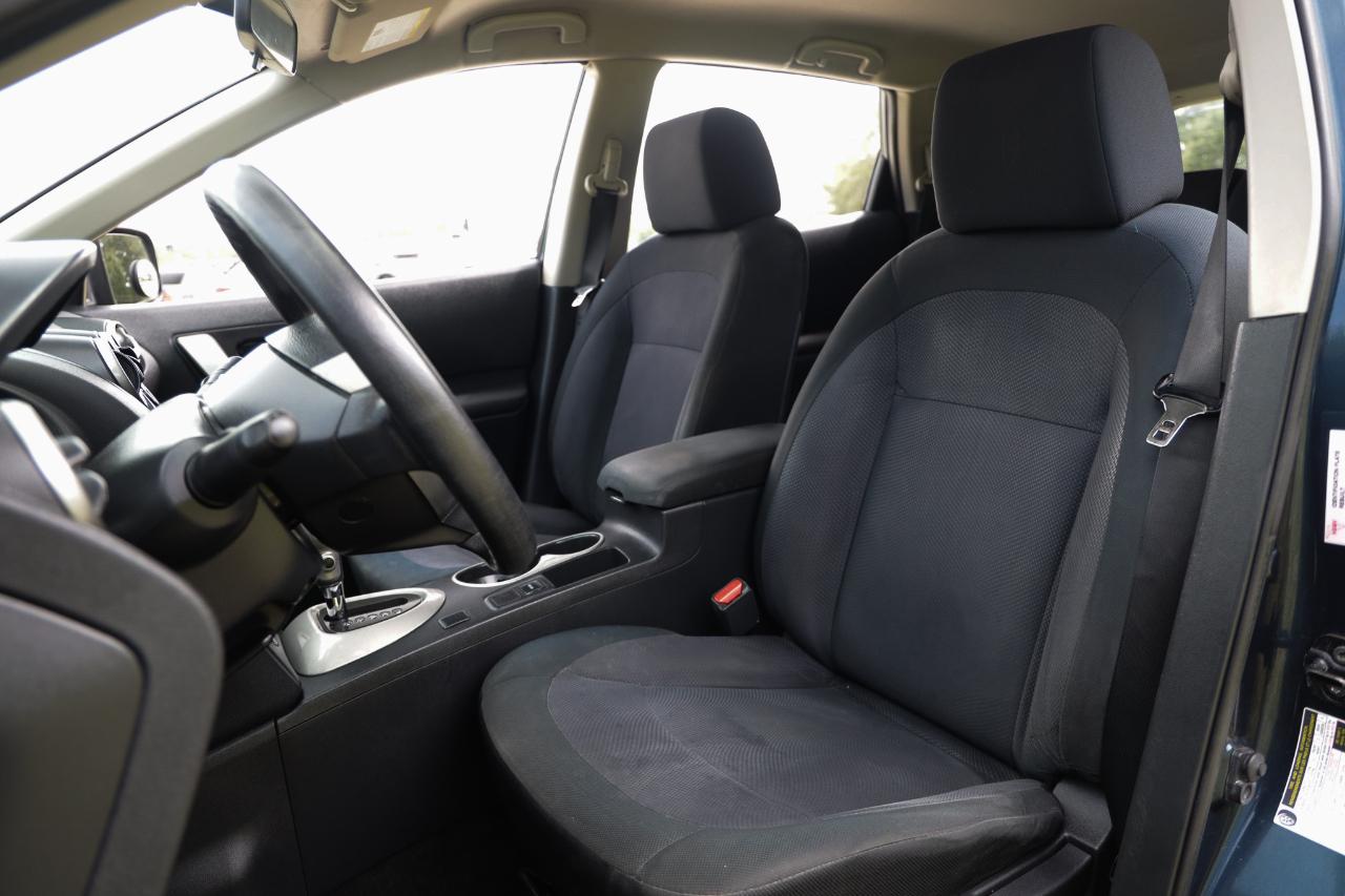 Nissan Rogue  2013