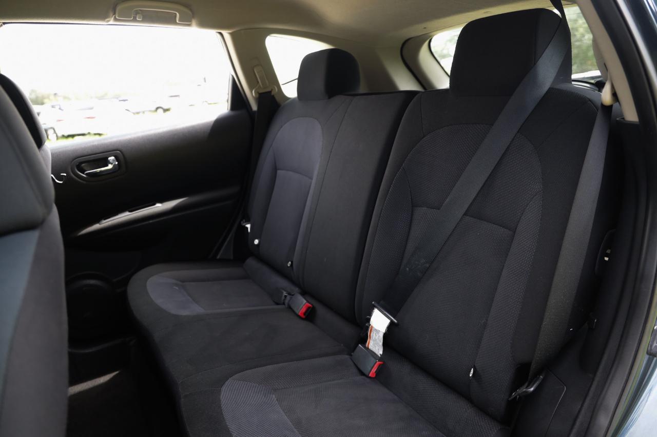 Nissan Rogue  2013