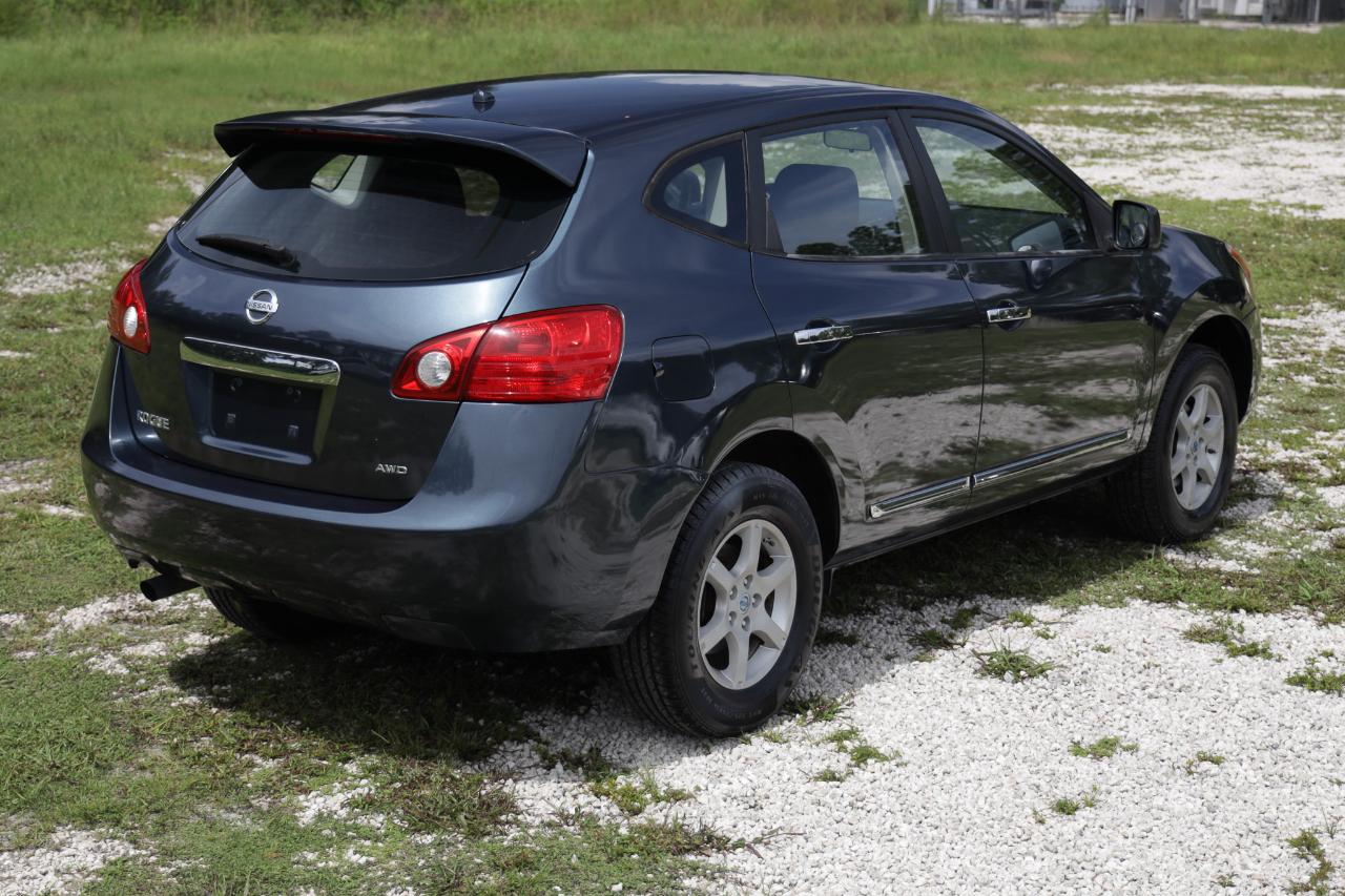 Nissan Rogue  2013