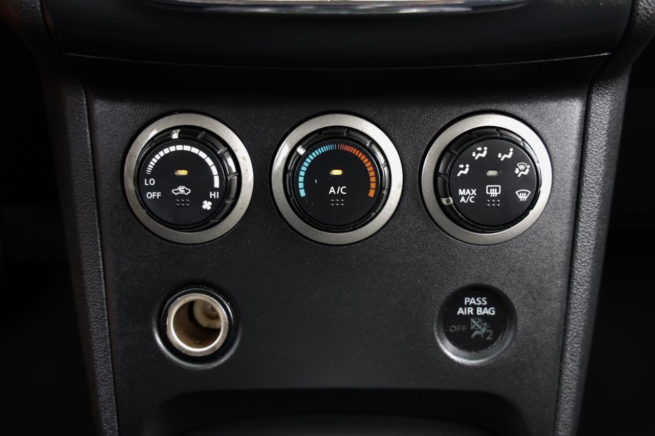 Nissan Rogue  2013