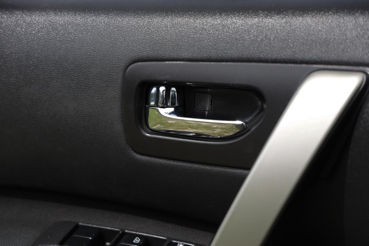 Nissan Rogue  2013
