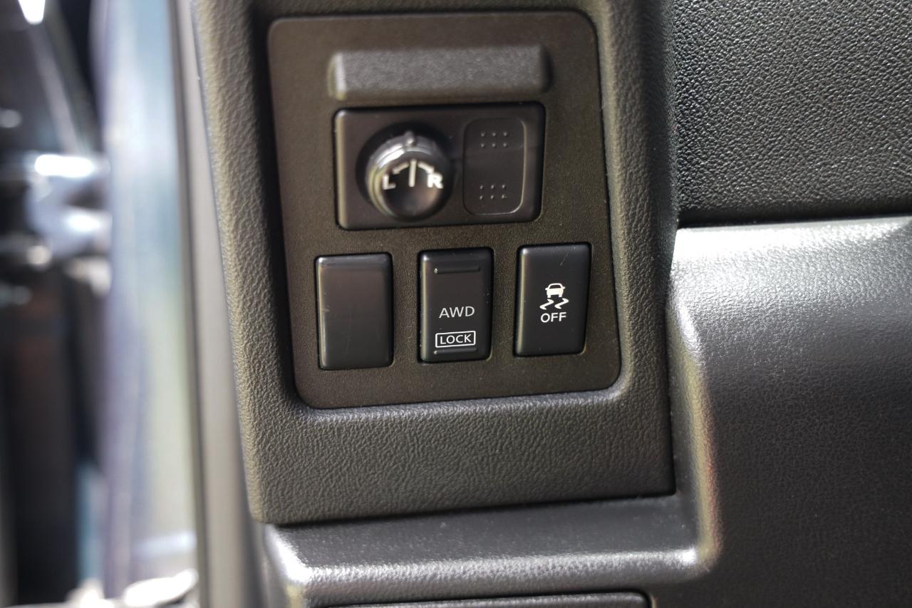 Nissan Rogue  2013