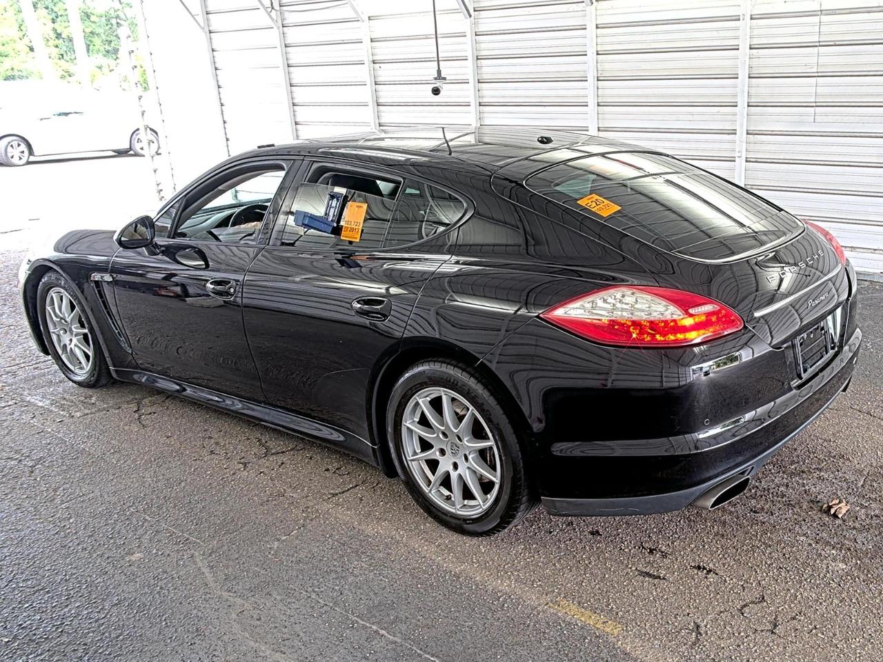 Porsche Panamera  2013