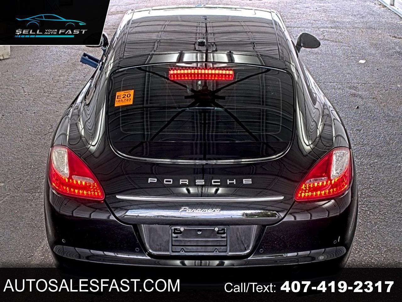 Porsche Panamera  2013