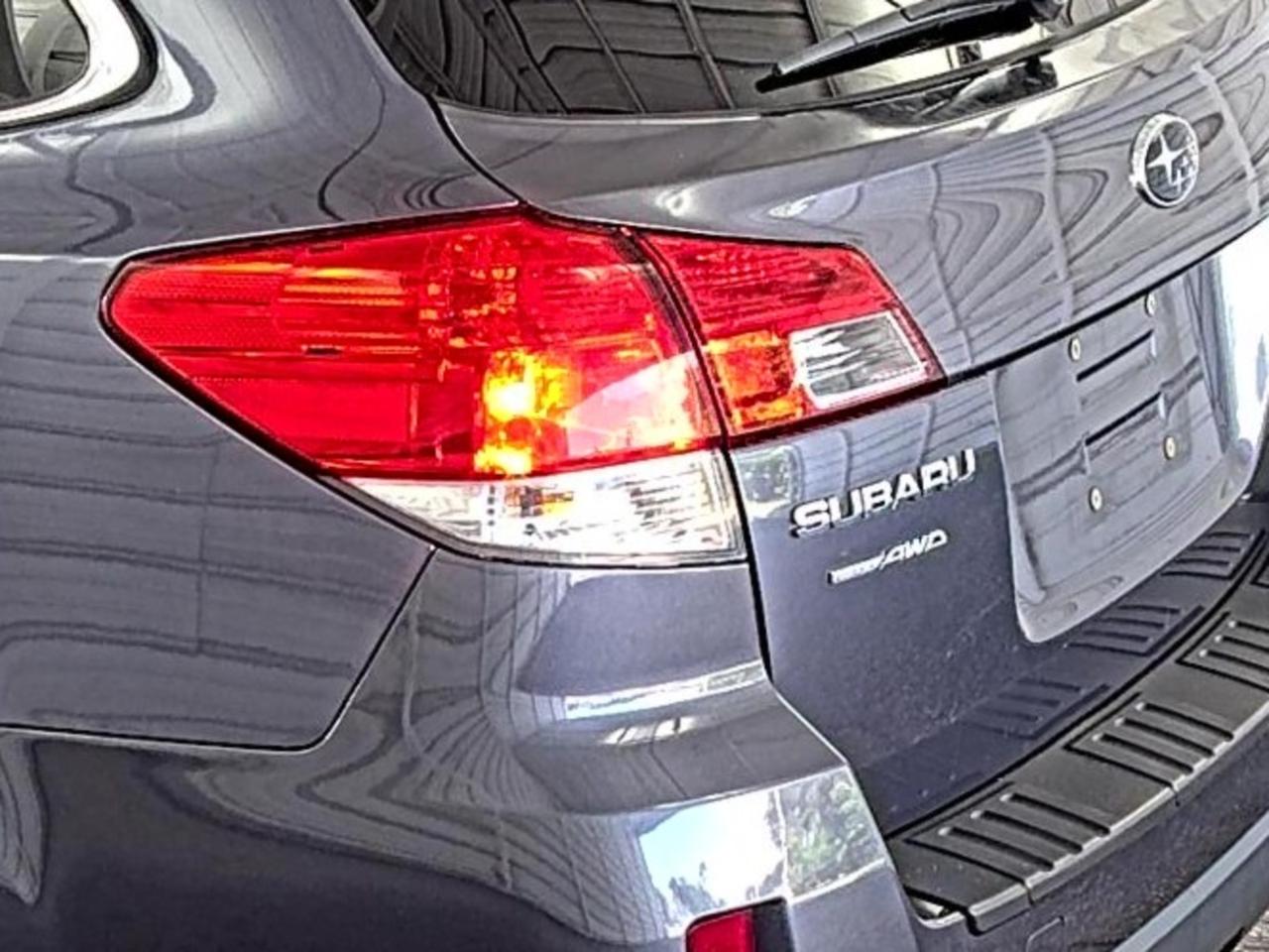 Subaru Outback  2014