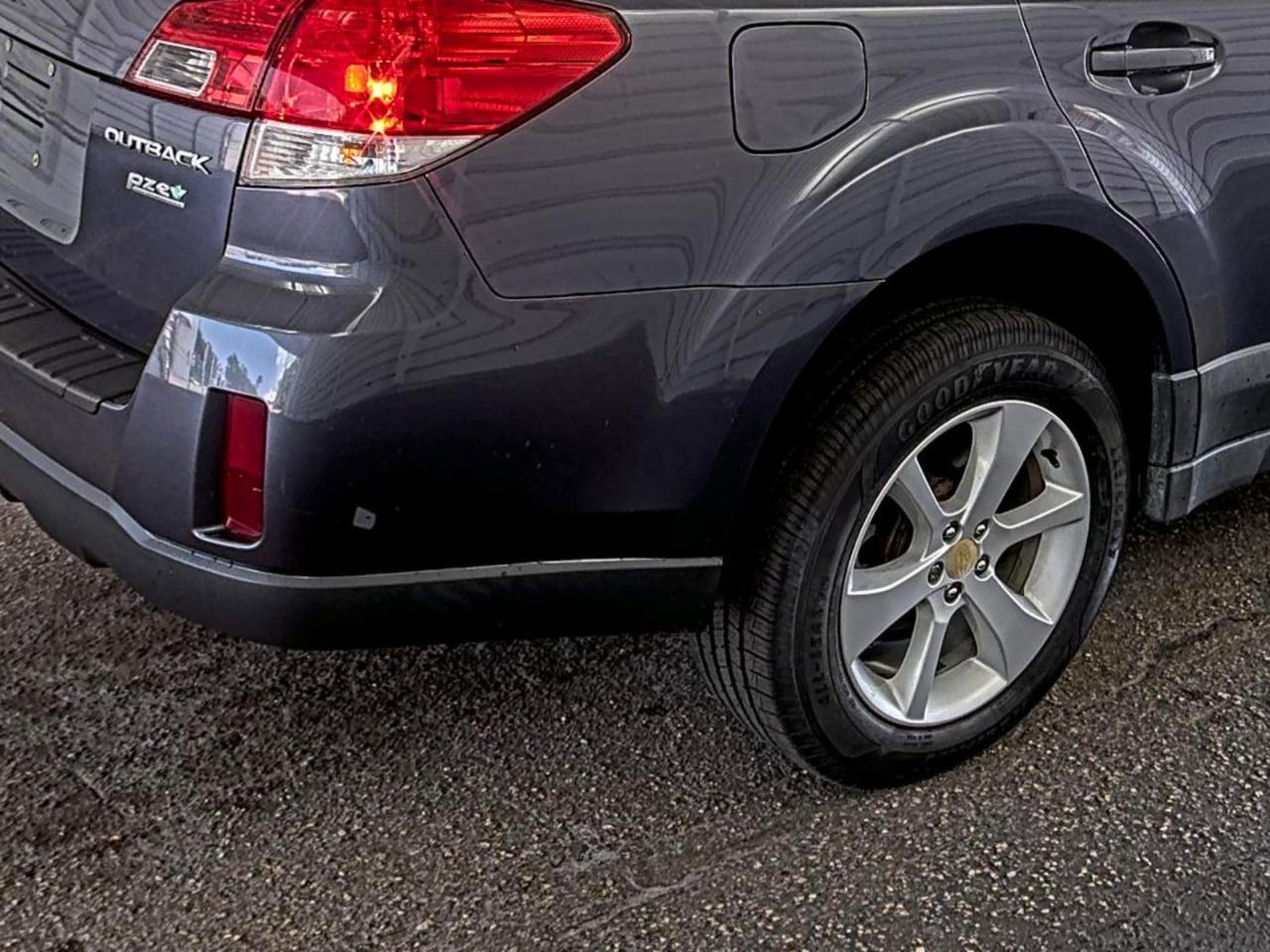 Subaru Outback  2014