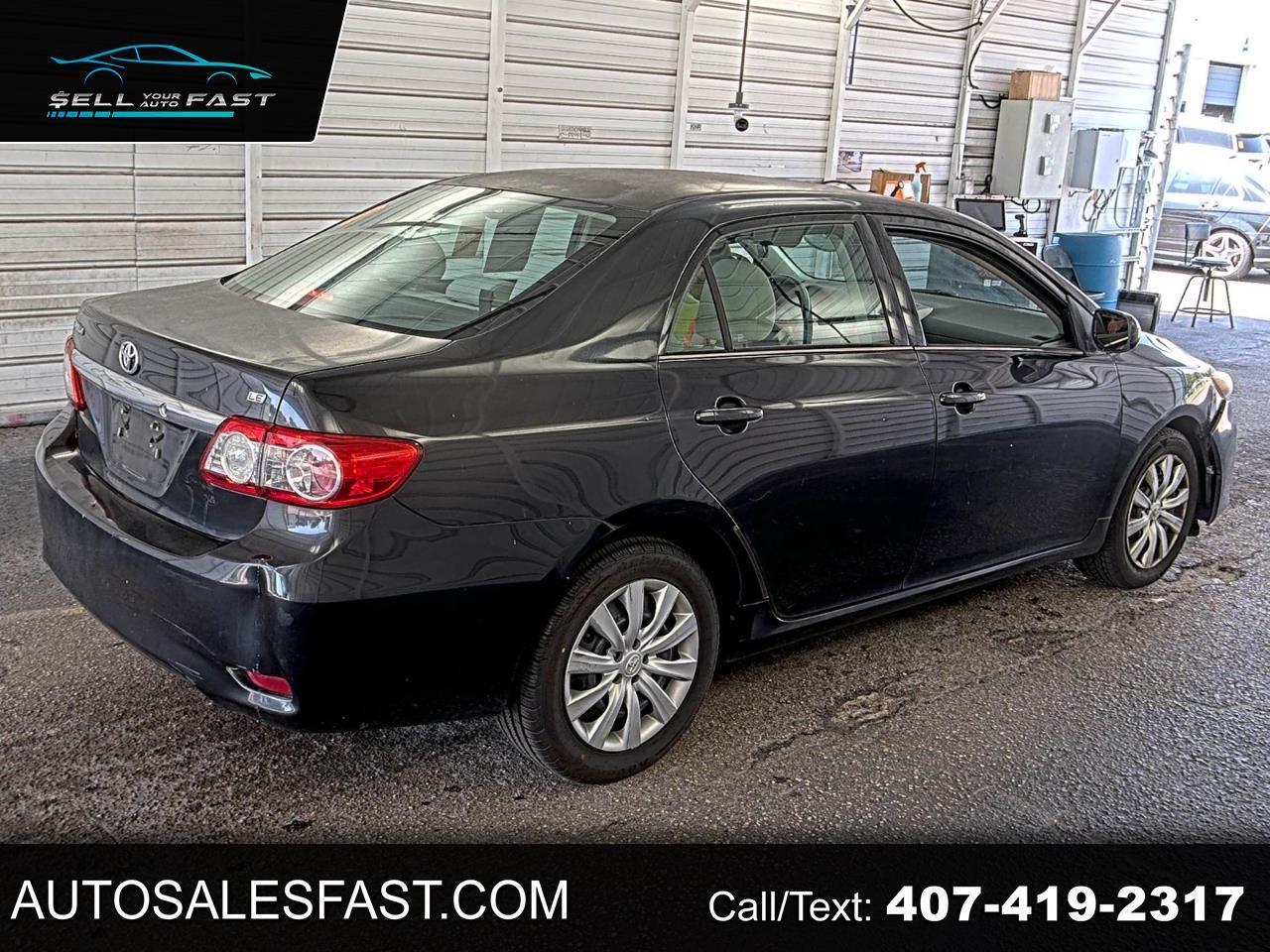 Toyota Corolla  2013
