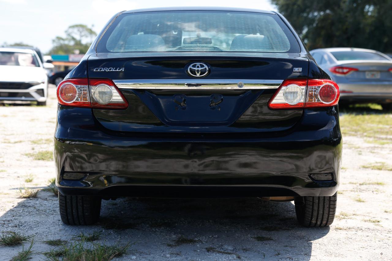 Toyota Corolla  2013