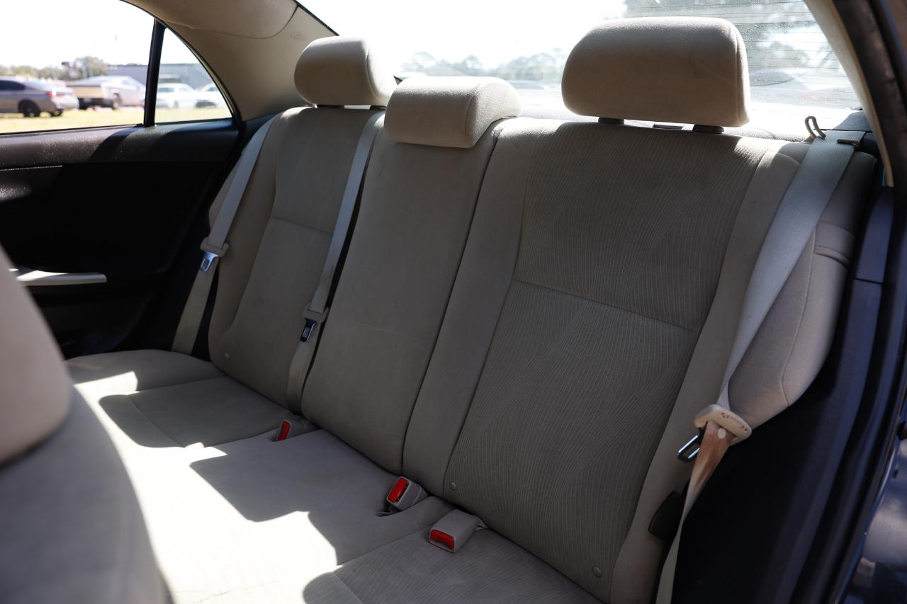 Toyota Corolla  2013