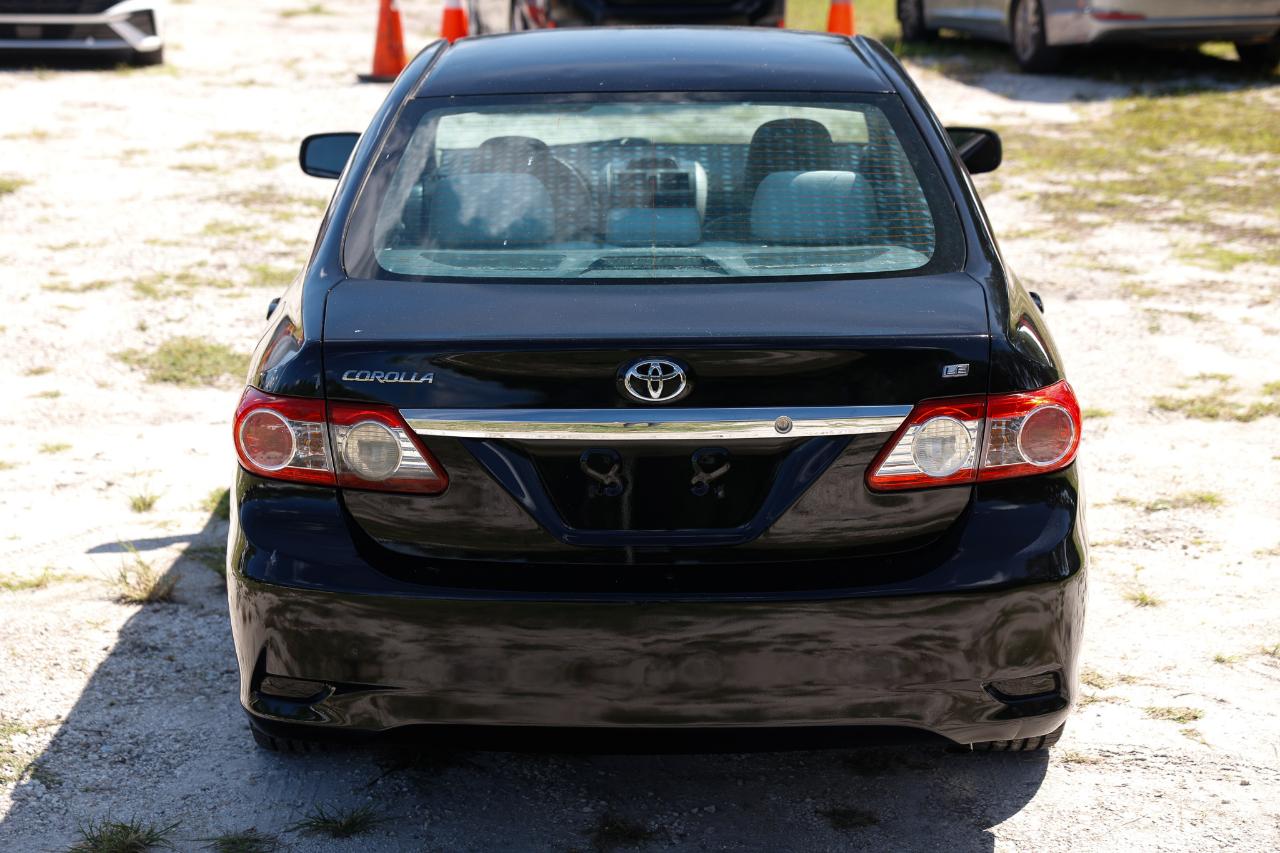Toyota Corolla  2013