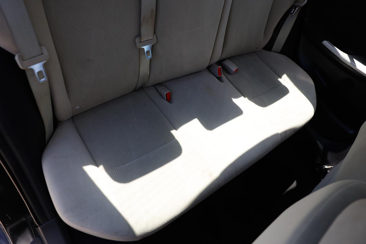 Toyota Corolla  2013