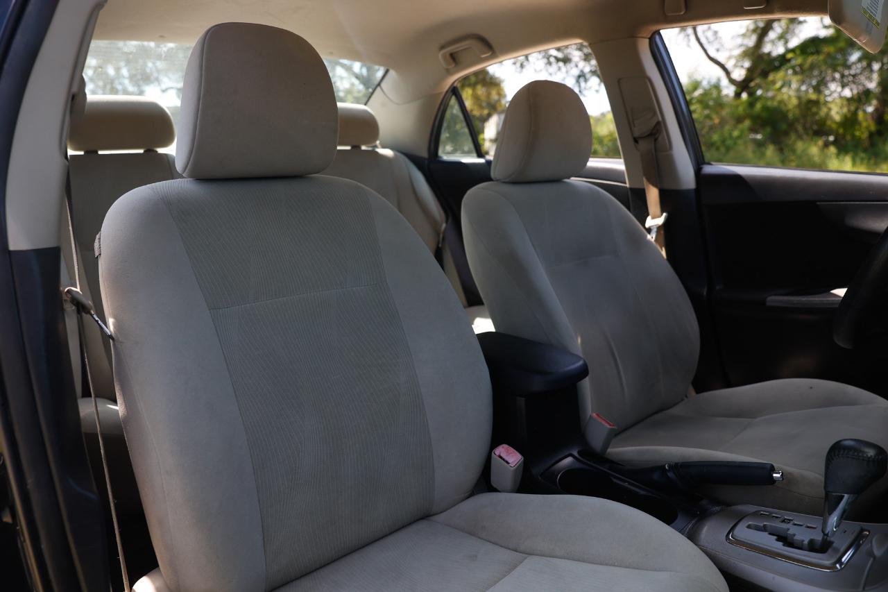 Toyota Corolla  2013