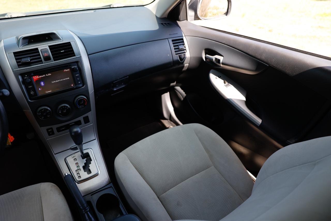 Toyota Corolla  2013