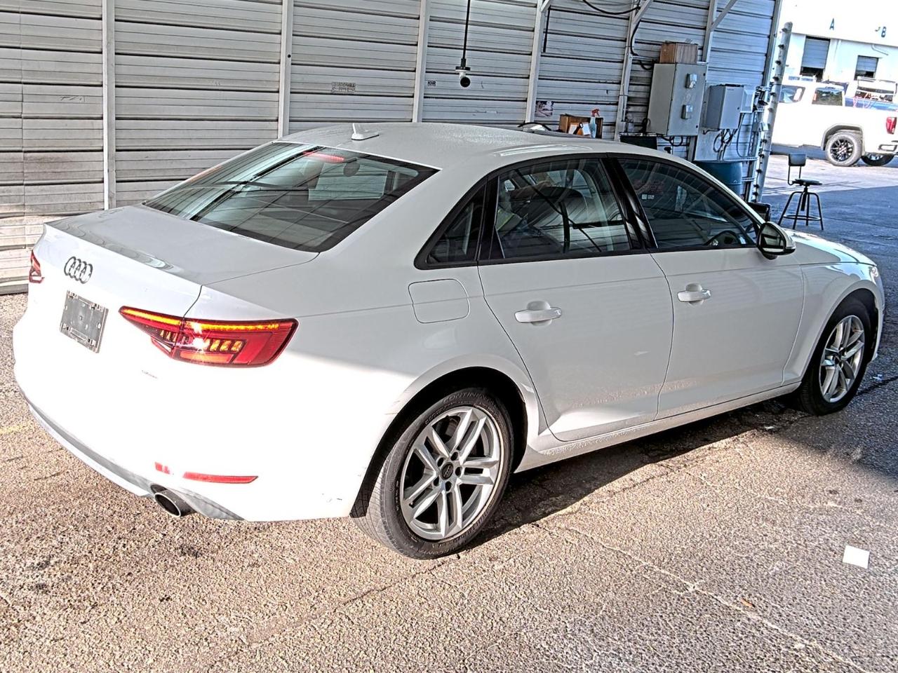 Audi A4  2017