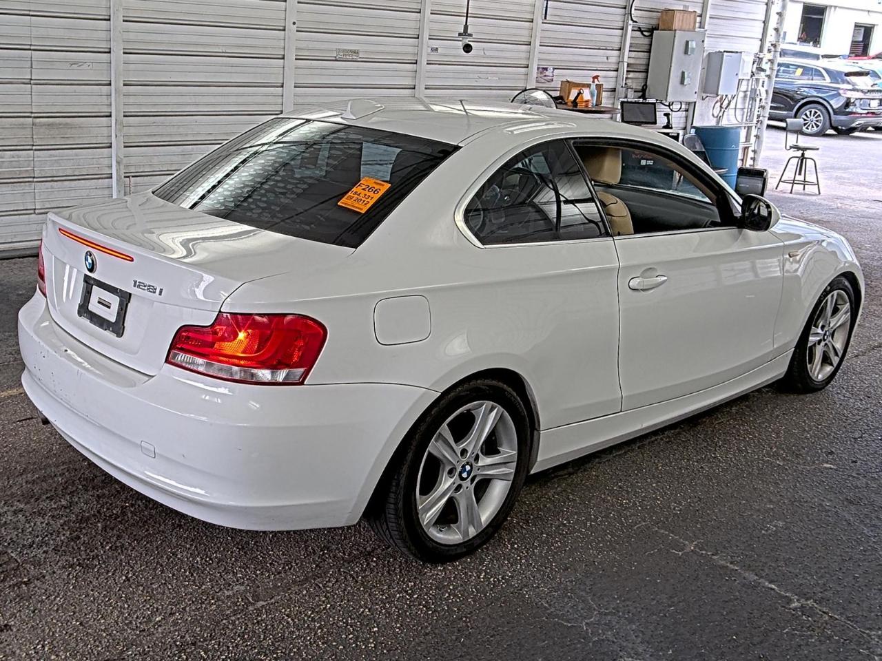 BMW 1 Series  2012