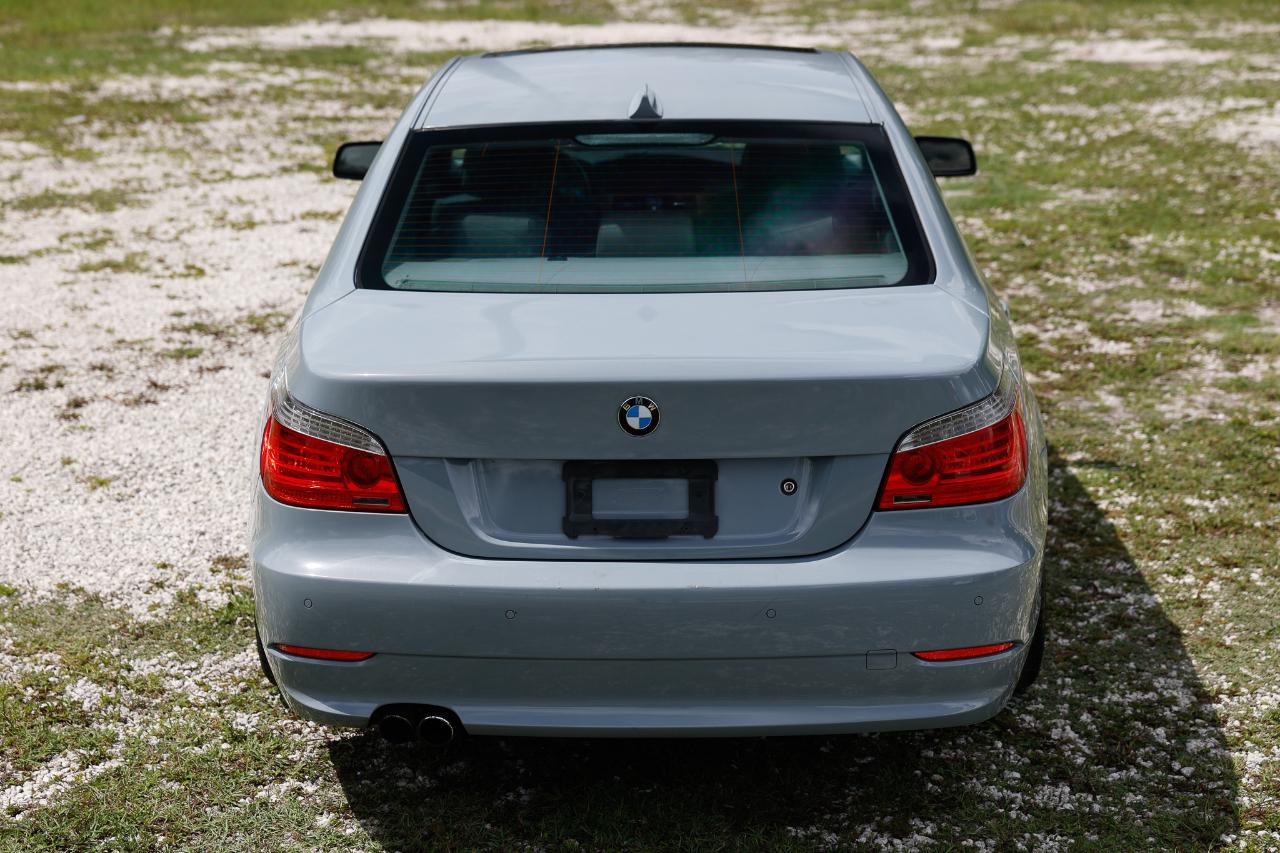 BMW 535i photo 9