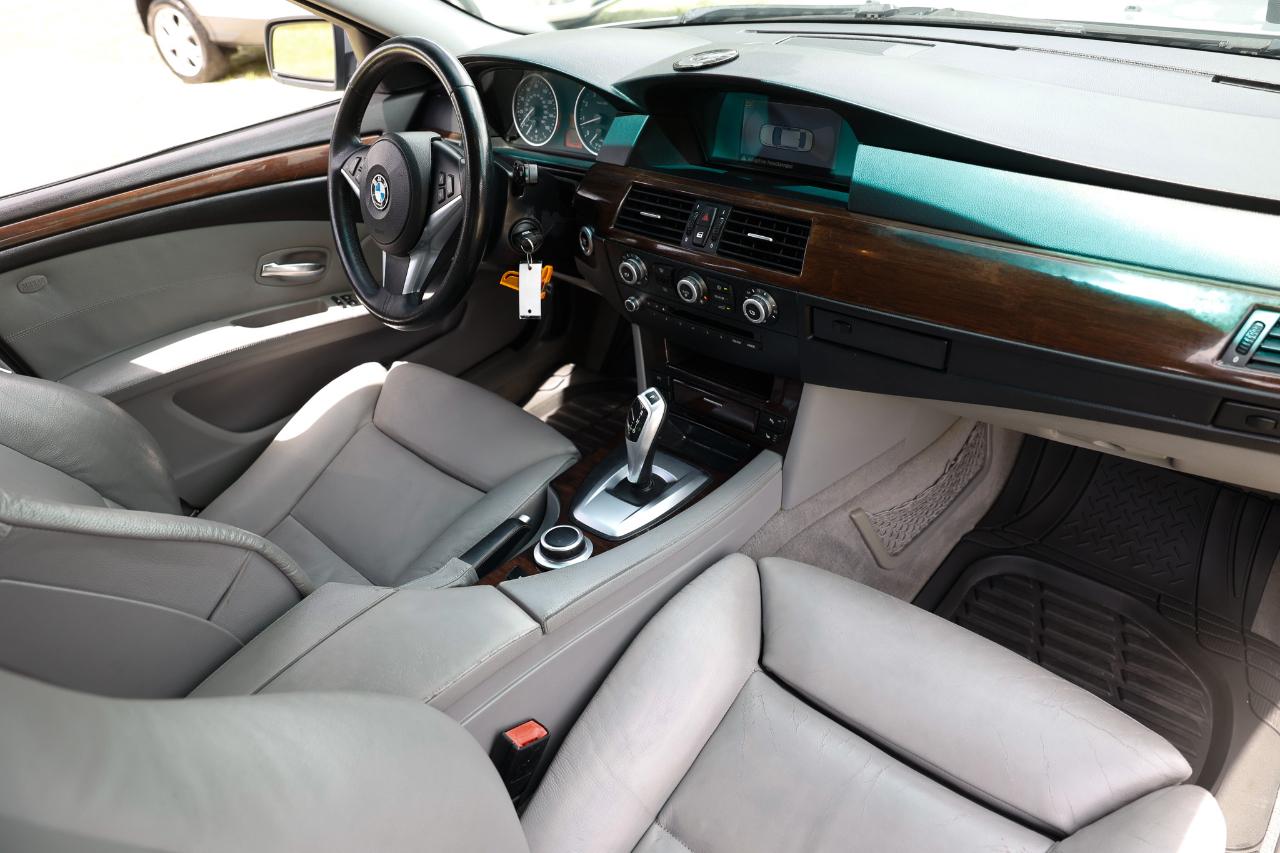 BMW 535i photo 16