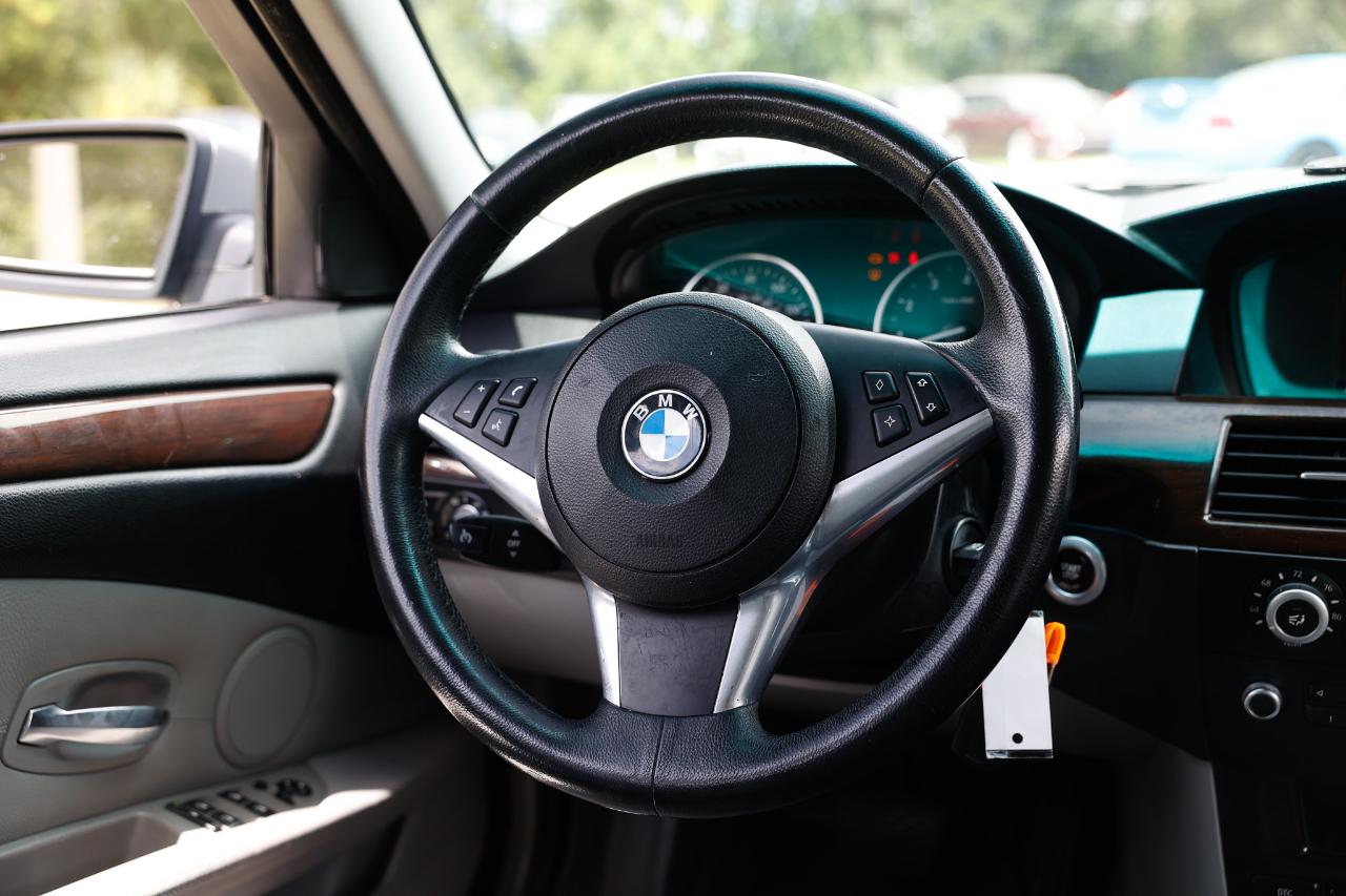 BMW 535i photo 28